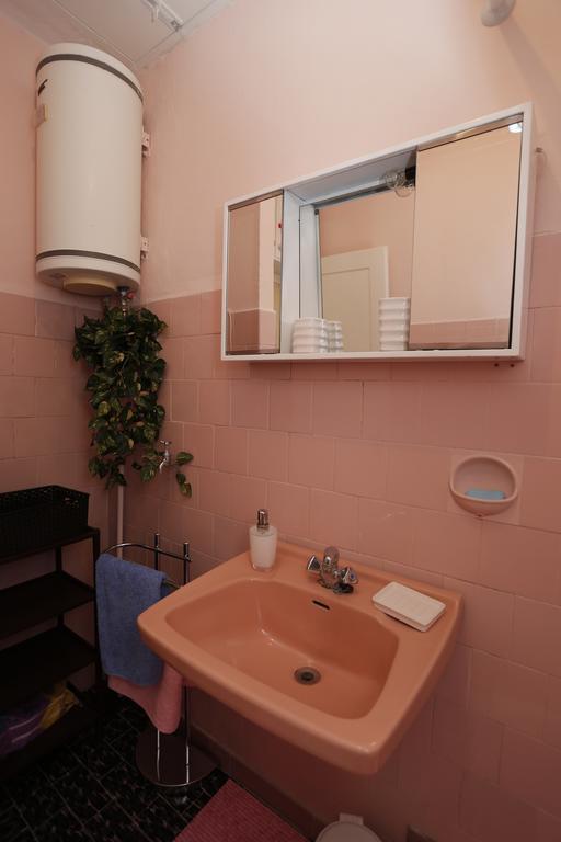 Apartment Magnolia Supetar Oda fotoğraf